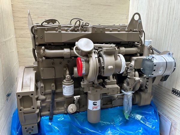 Cummins QSM serisi elektronik enjeksiyonlu dizel motor